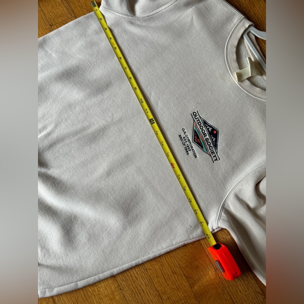 Cream crew neck Sweater - Picture 4 of 4